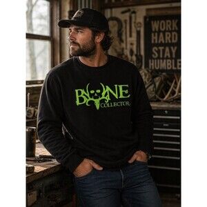 Bone Collector Sweatshirt Mens XL Black Deer Skull Hunting Graphic Crewneck